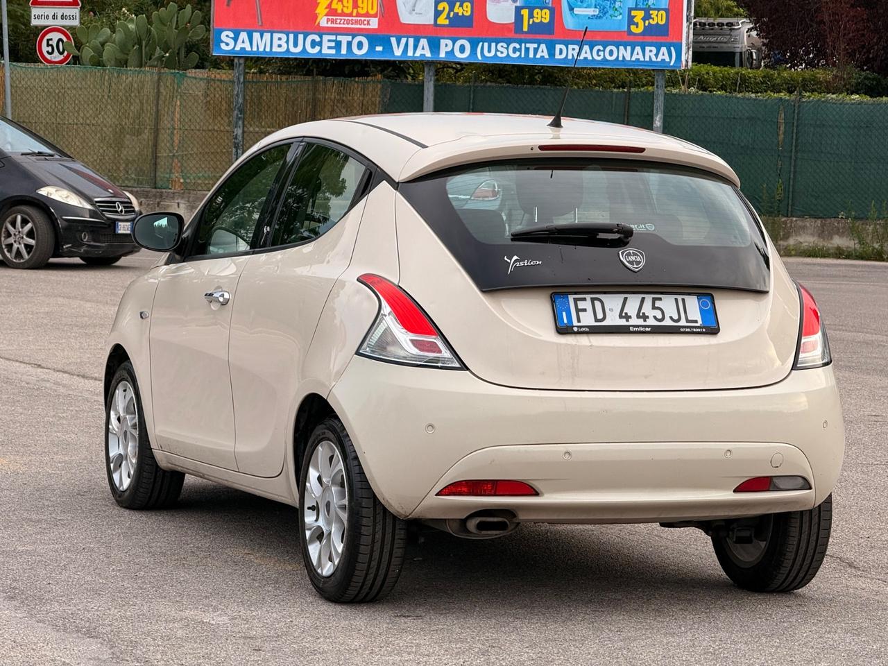 Lancia Ypsilon GARANZIA 12 MESI