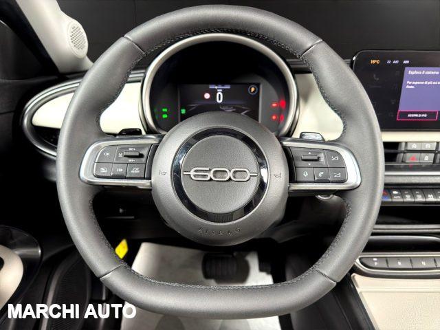 FIAT 600 Hybrid 110 CV DCT MHEV La Prima