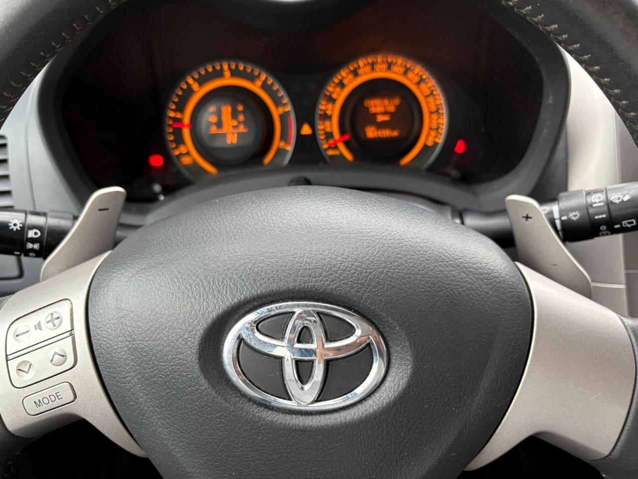 Toyota Auris 1.4 D-4D 5 porte Sol