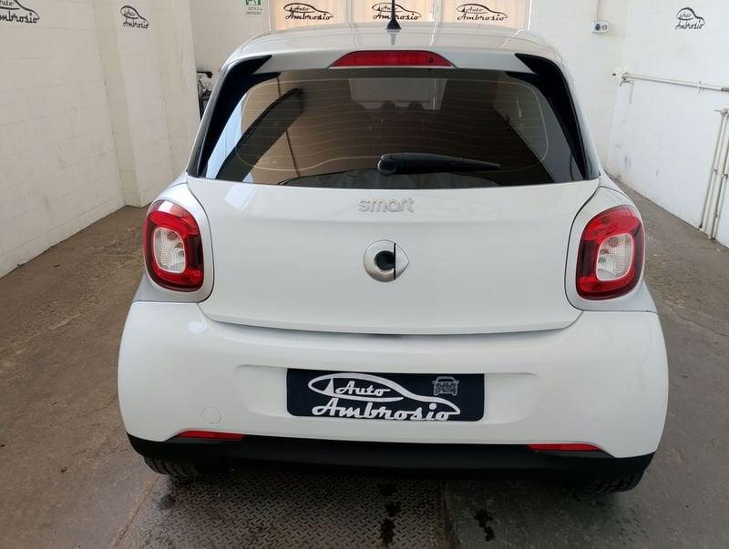 smart forfour forfour 70 1.0 twinamic Tua da 149,00 AL MESE