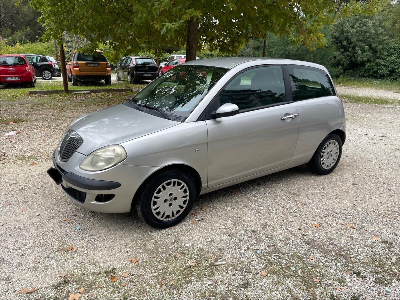 Lancia Ypsilon 1.3 Multijet 16V Platino