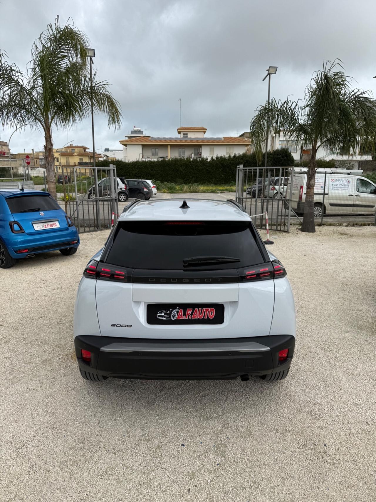 Peugeot 2008 PureTech 100 S&S Allure