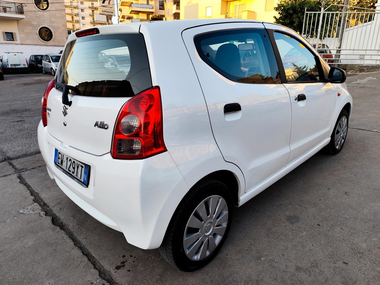 Suzuki Alto 1.0 VVT GL
