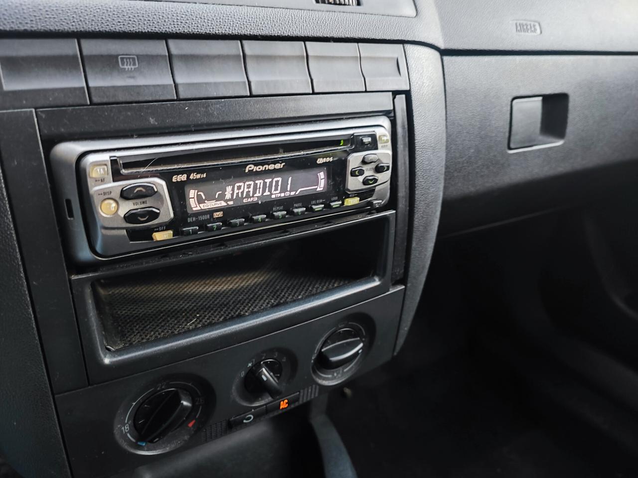 Skoda Fabia 1.4 benzina 5 porte neopatentati