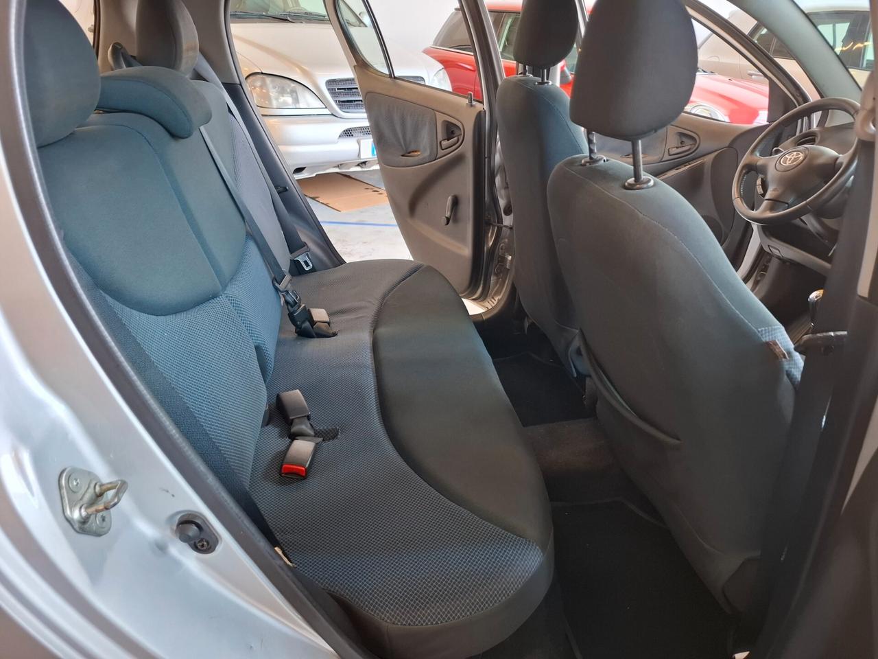 Toyota Yaris 1.4 tdi D-4D cat 5 porte Expo Clima