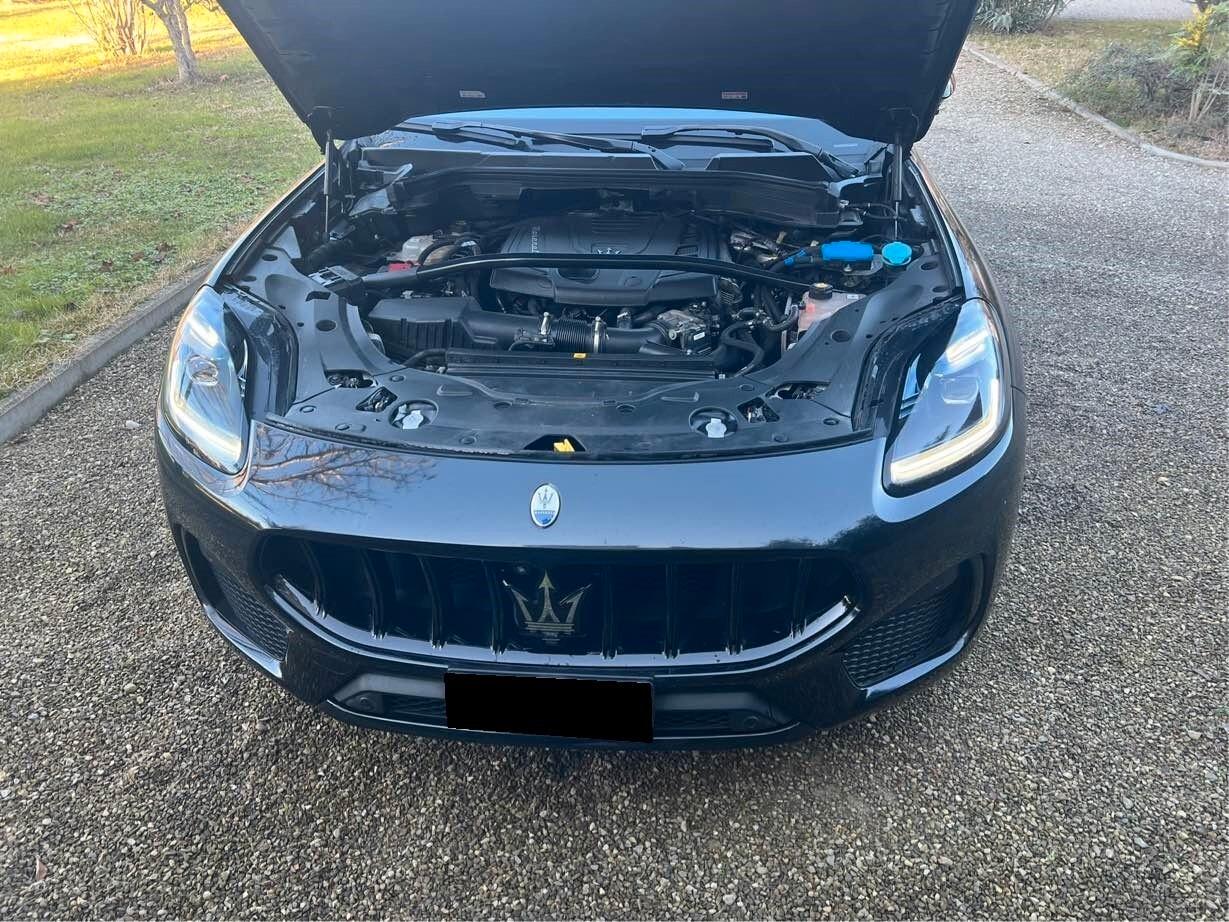 Maserati Grecale MHEV 330 CV AWD Modena