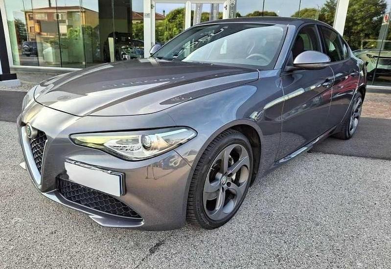 Alfa Romeo Giulia 2.2 150 CV AT8 Super