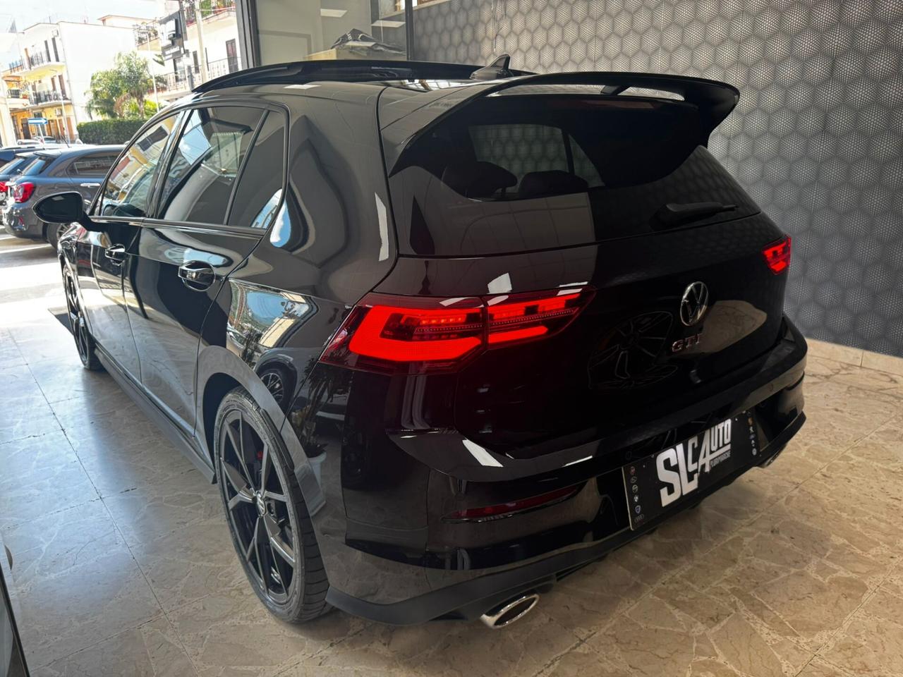 Volkswagen Golf GTI 2.0 TSI DSG