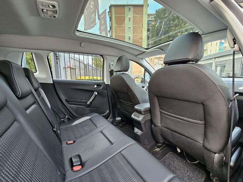 Peugeot 2008 PureTech Turbo 110cv Allure S/S