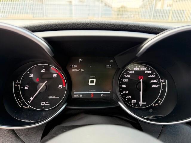 Alfa Romeo Giulia 2.2 Turbodiesel 210 CV AT8 AWD Q4 Veloce 2017