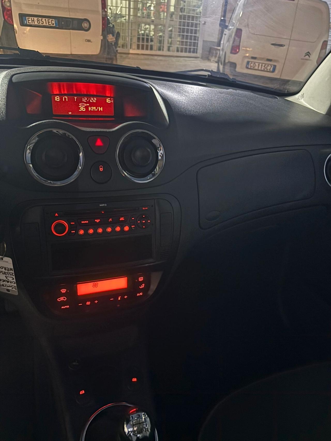 Citroen C3 1.1 airdream Gold by Pinko