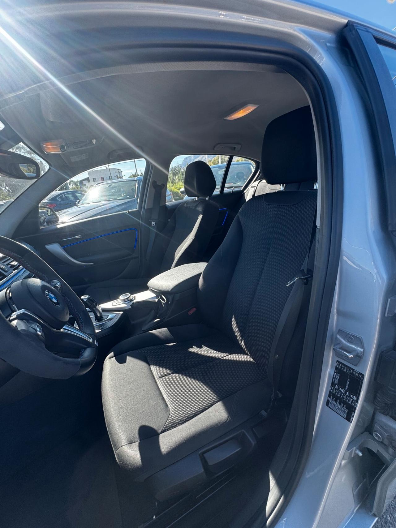 Bmw 116 116d 5p. Business