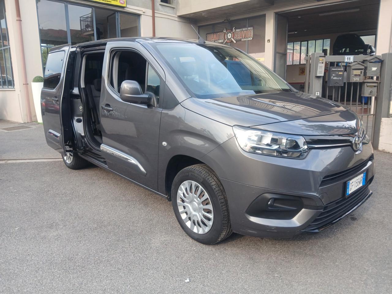 Toyota Proace City Verso 1.5D 100 CV S&S Short D Lounge ANNO 2021