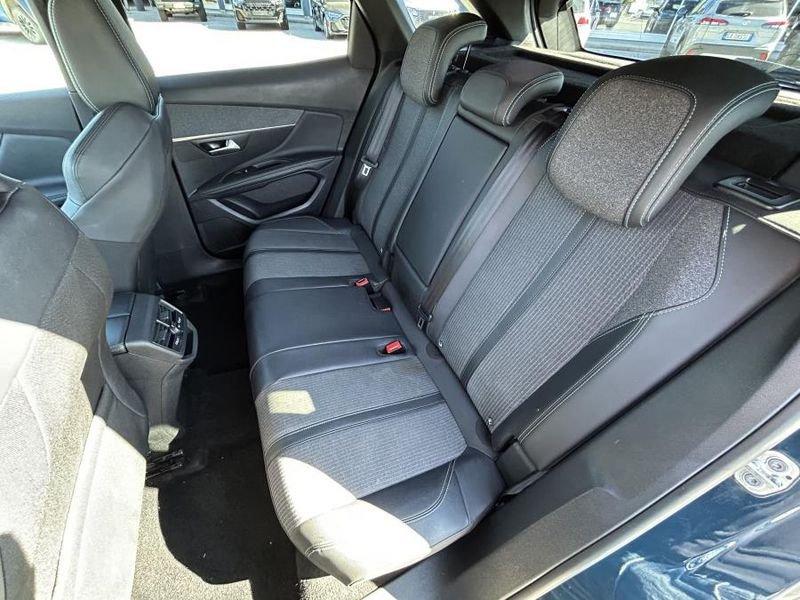 Peugeot 3008 BlueHDi 130 EAT8 Allure Pack PROMOZIONE