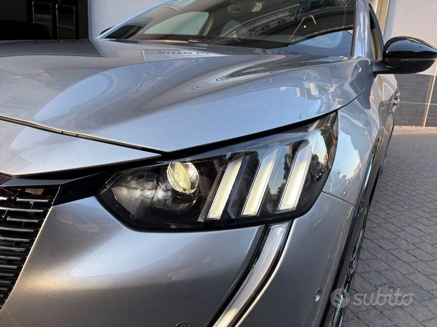 Peugeot 208 1.5 hdi 100 gt line certificata nuova