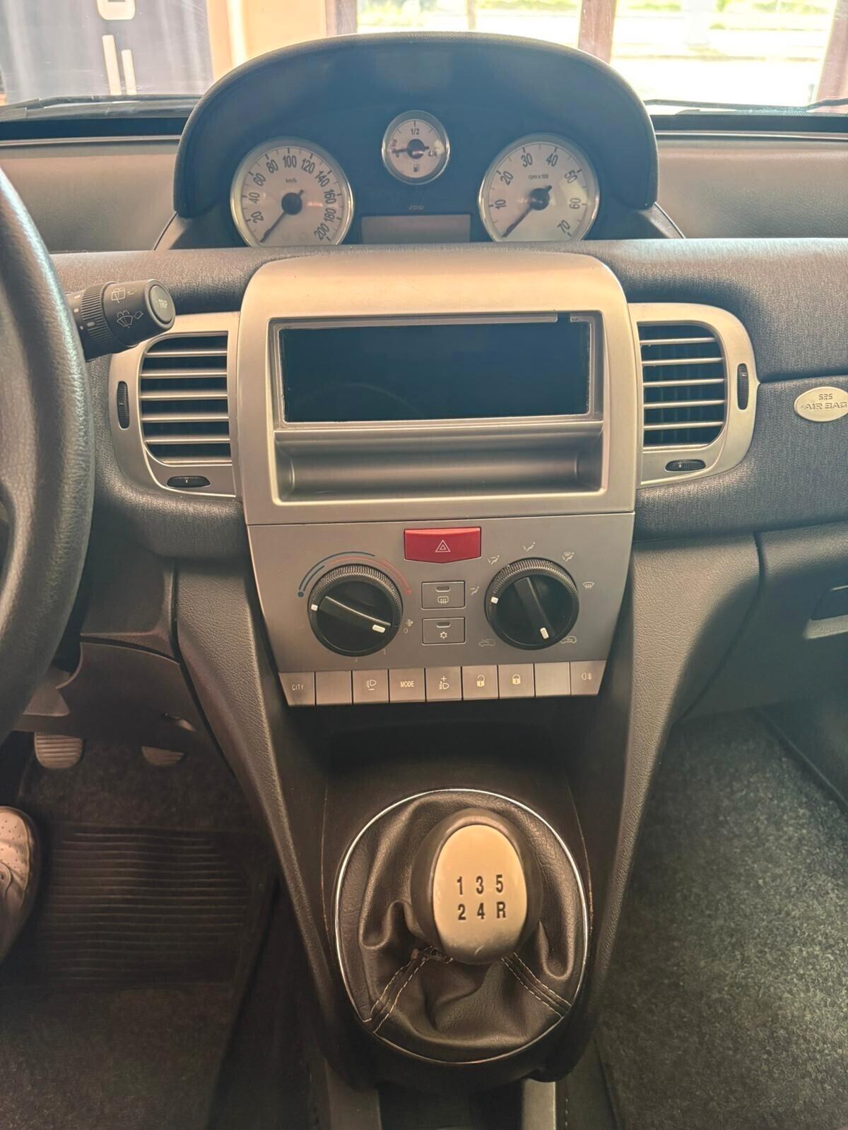 LANCIA YPSILON Diesel 1.3 CV 75X NEOPATENTATI Con km 220.244 certificati