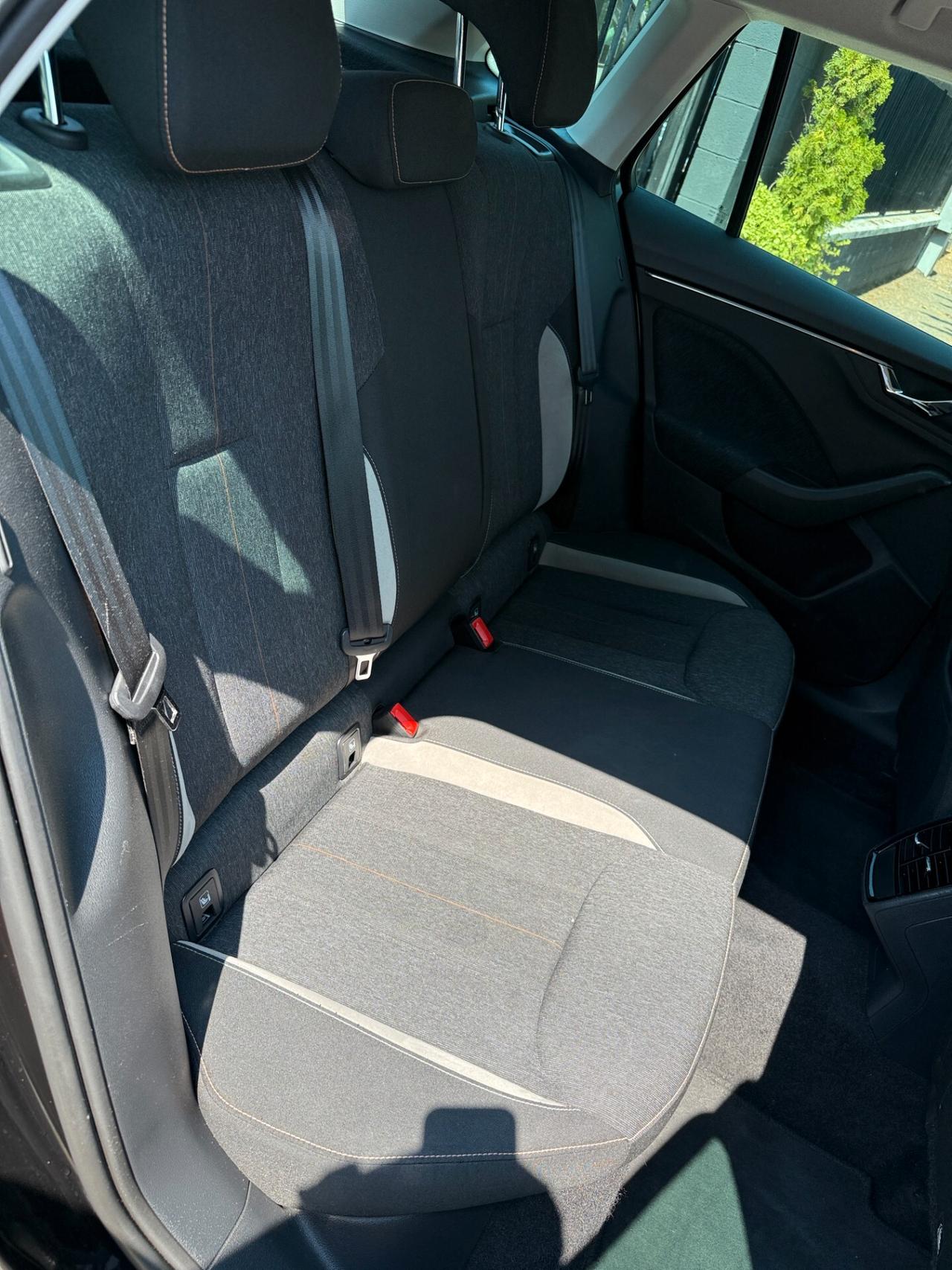 Skoda Kamiq 1.0 TSI 110 CV DSG Monte Carlo