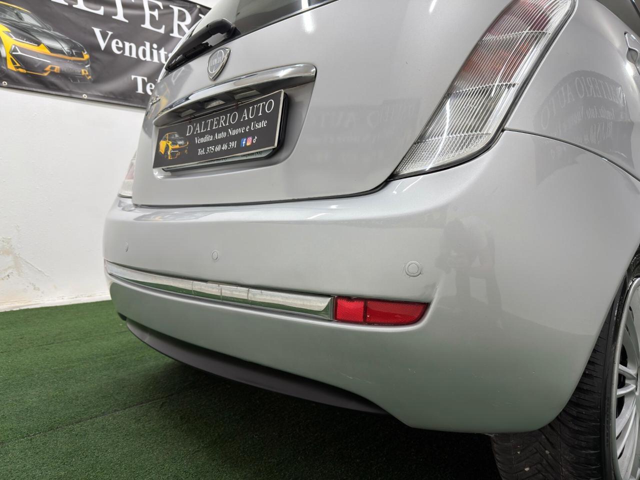 Lancia Ypsilon 1.2 Modamilano