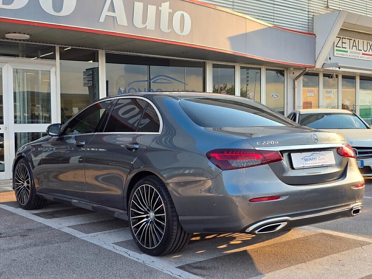 Mercedes E 220 d 4M. Auto Business Sport