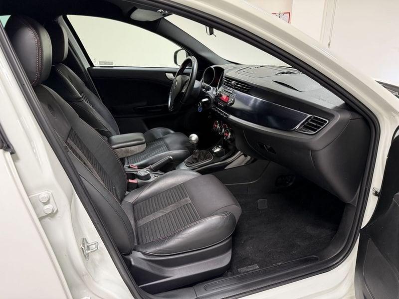 Alfa Romeo Giulietta Giulietta 1750 TBi Quadrifoglio Verde