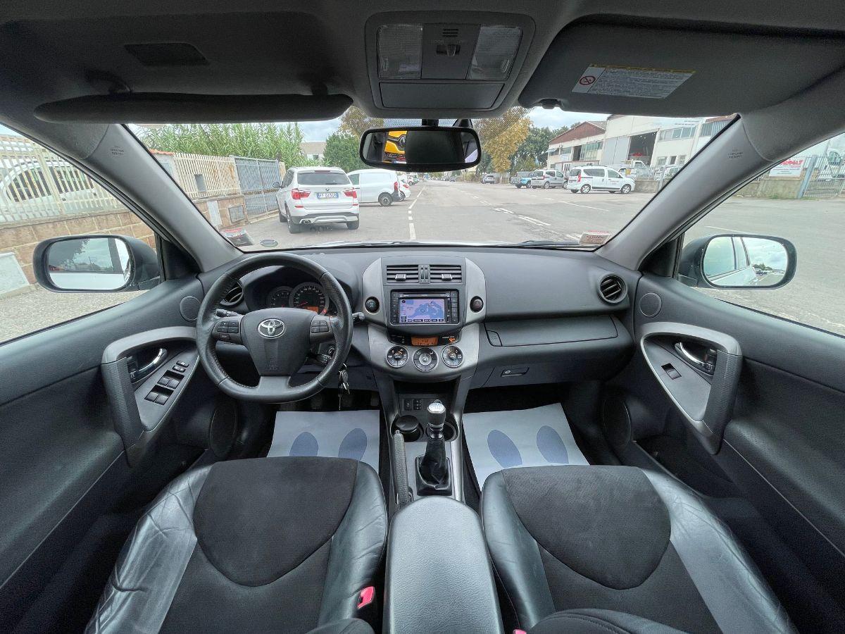 TOYOTA - RAV4 - Crossover 2.2 D-4D 150CV DPF Excl.