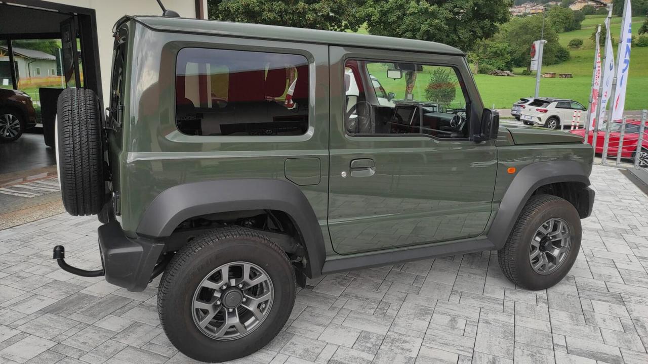 SUZUKI JIMNY TOP 4 POSTI 1.5 BENZINA 4X4 RIDOTTE