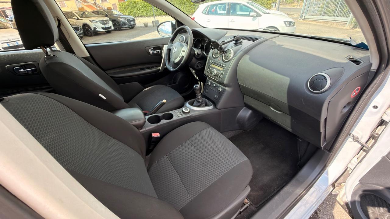 Nissan Qashqai 2.0 dCi DPF 4WD Tekna