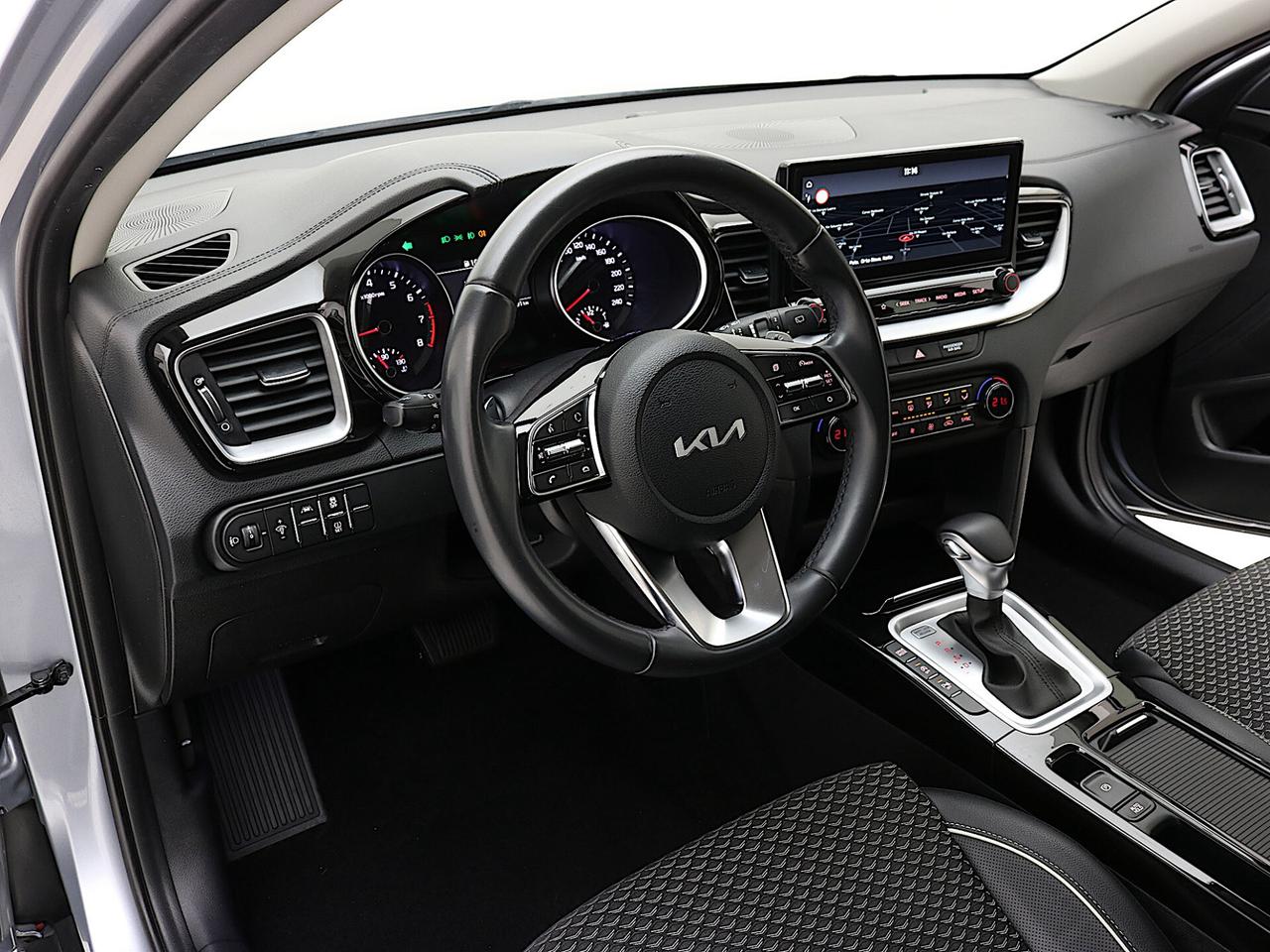 Kia XCeed 1.5 T-GDi 160CV MHEV DCT Business