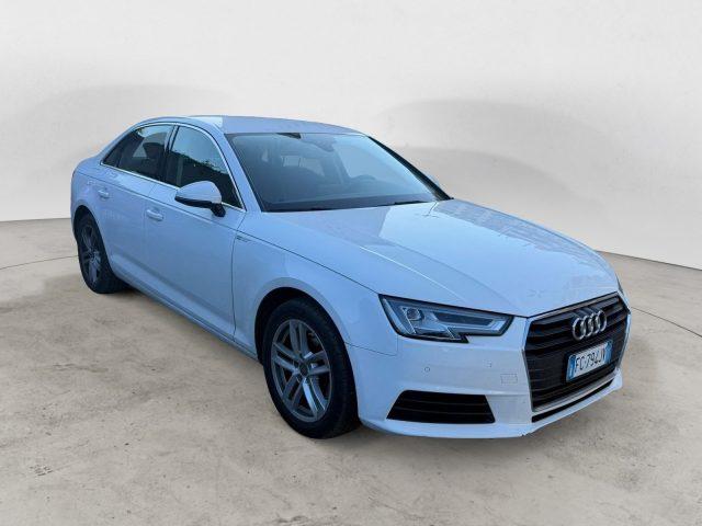 AUDI A4 A4 2.0 TDI 150 CV S tronic Business