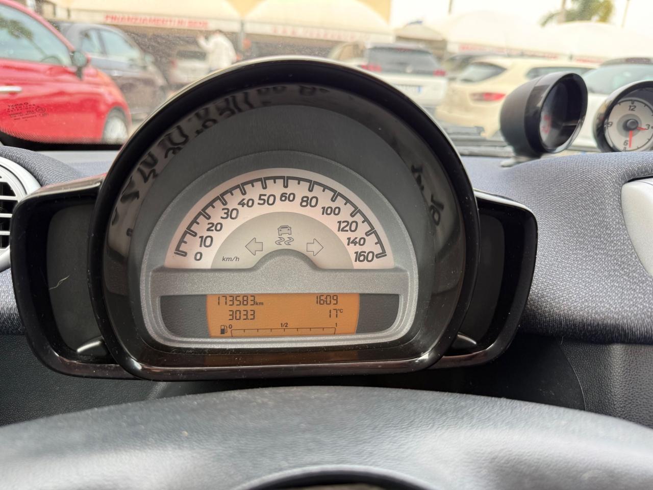 Smart ForTwo 1000 52 kW coupé passion