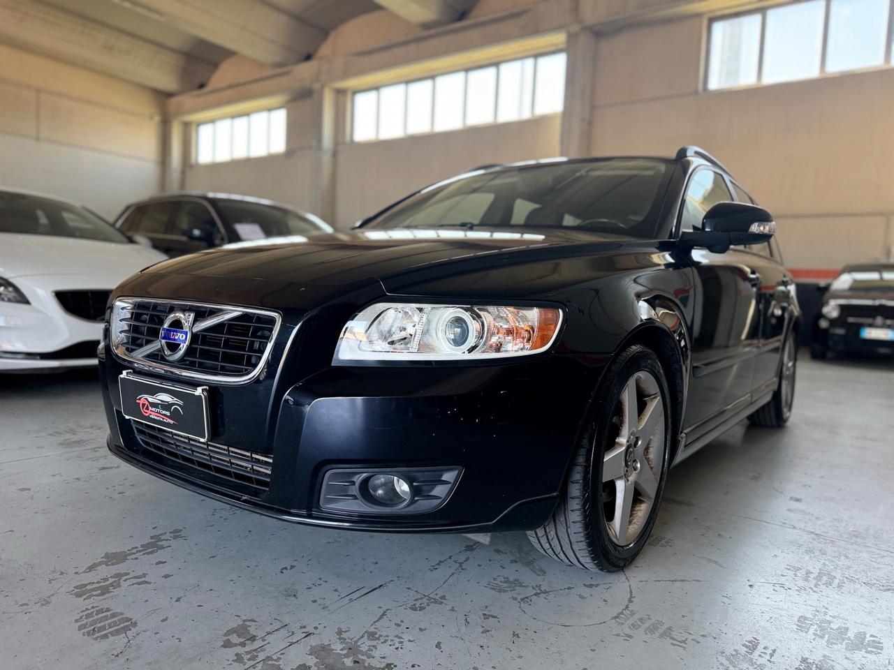 Volvo V50 D2 POLAR NEOPATENTATI
