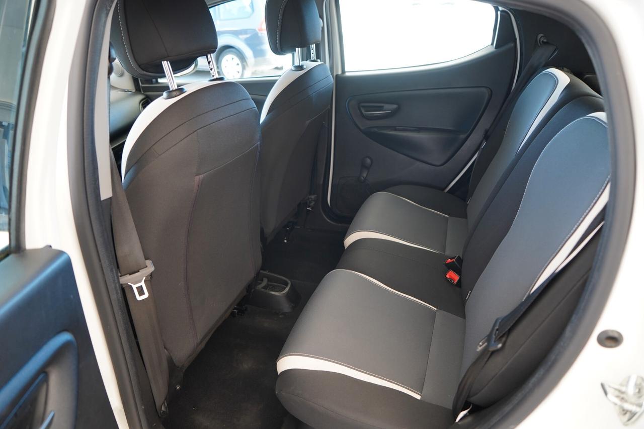 Lancia Ypsilon 1.2 69 CV 45000 km