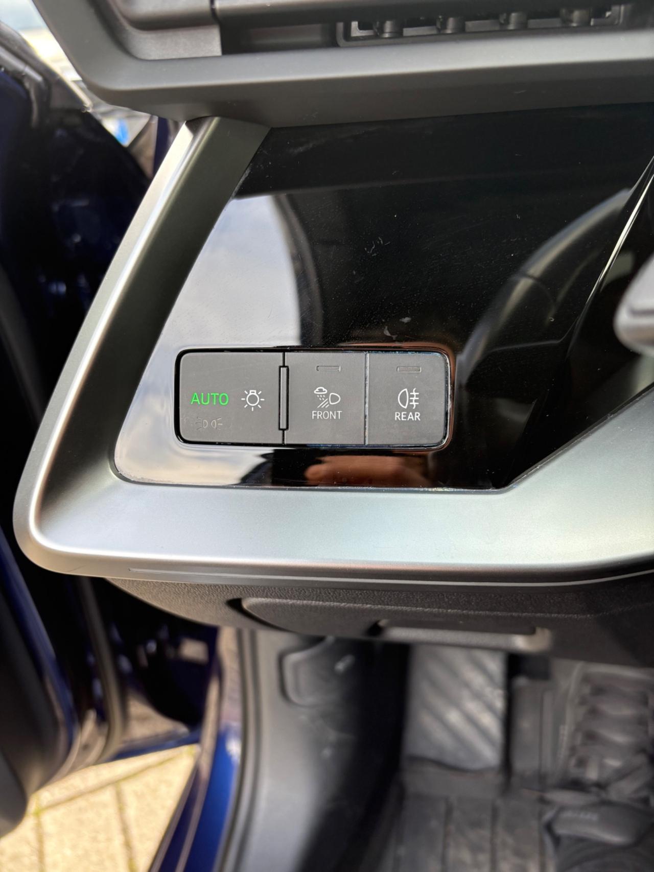 Audi A3 SPB 30 TDI S tronic line edition