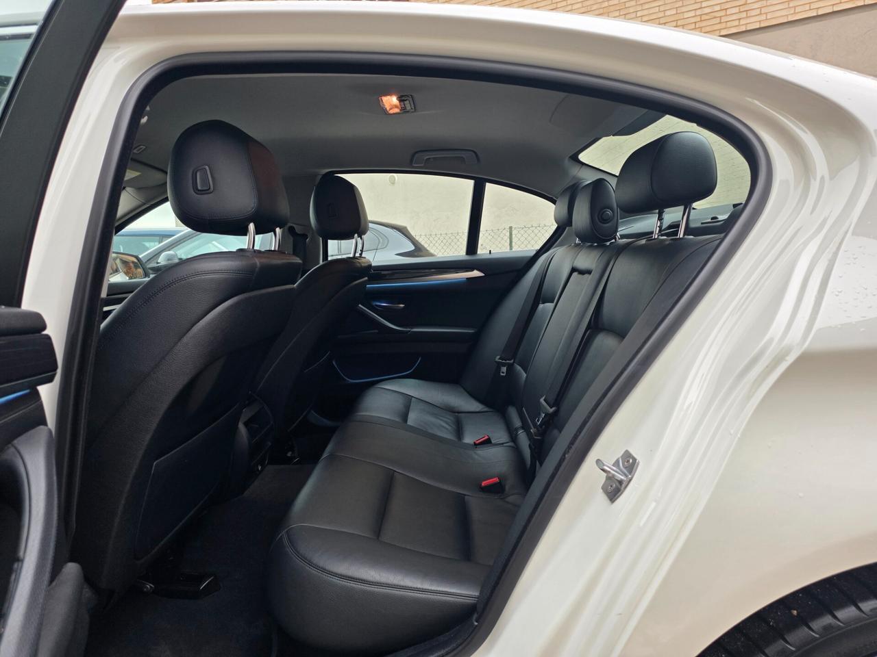 Bmw 520d F10 - LOOK M5 G30 Conversione Completa