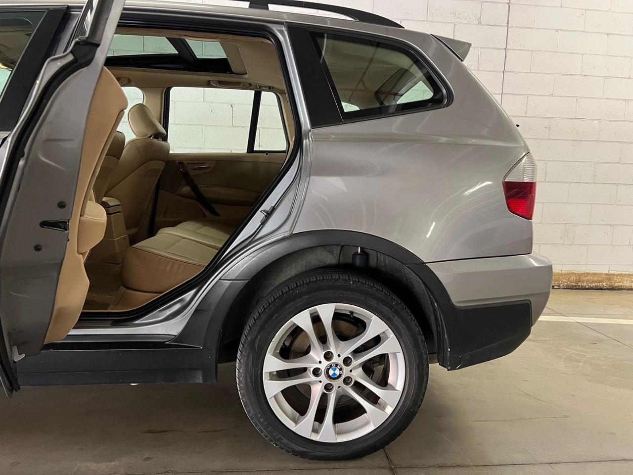 Bmw X3 2.0d cat Futura