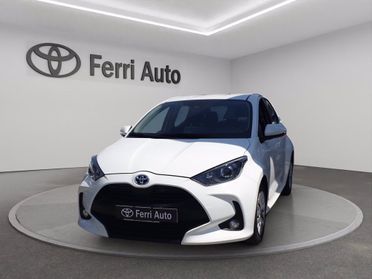 TOYOTA Yaris 1.5h active del 2022
