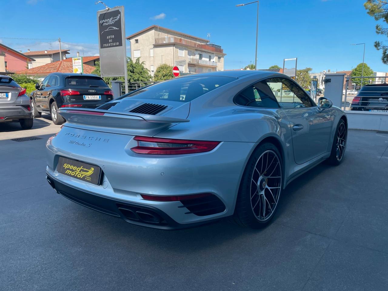 Porsche 911 3.8 Turbo S Coupé PCCB e Lift System