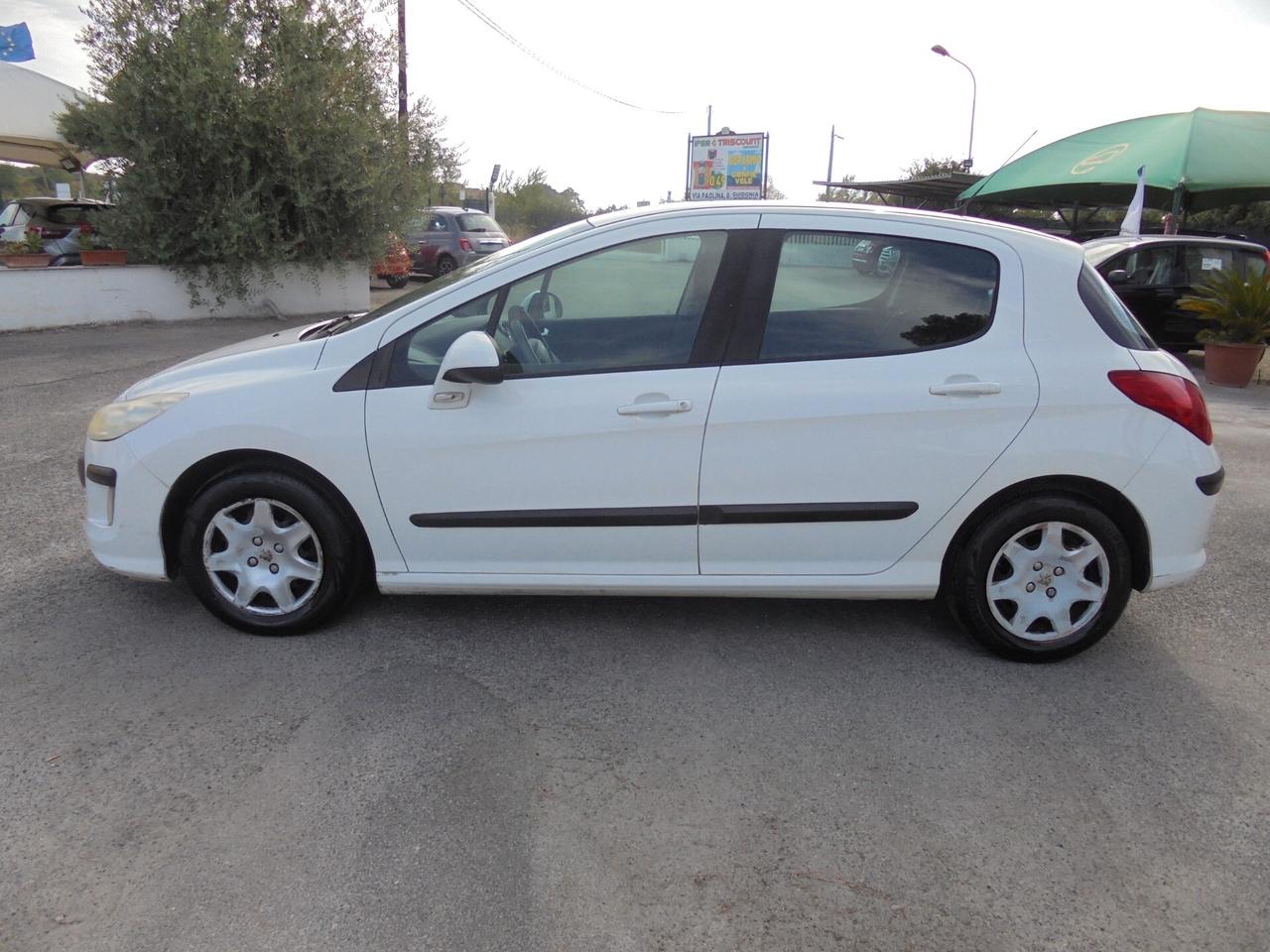Peugeot 308 1.6 HDi 90CV 5p. Premium