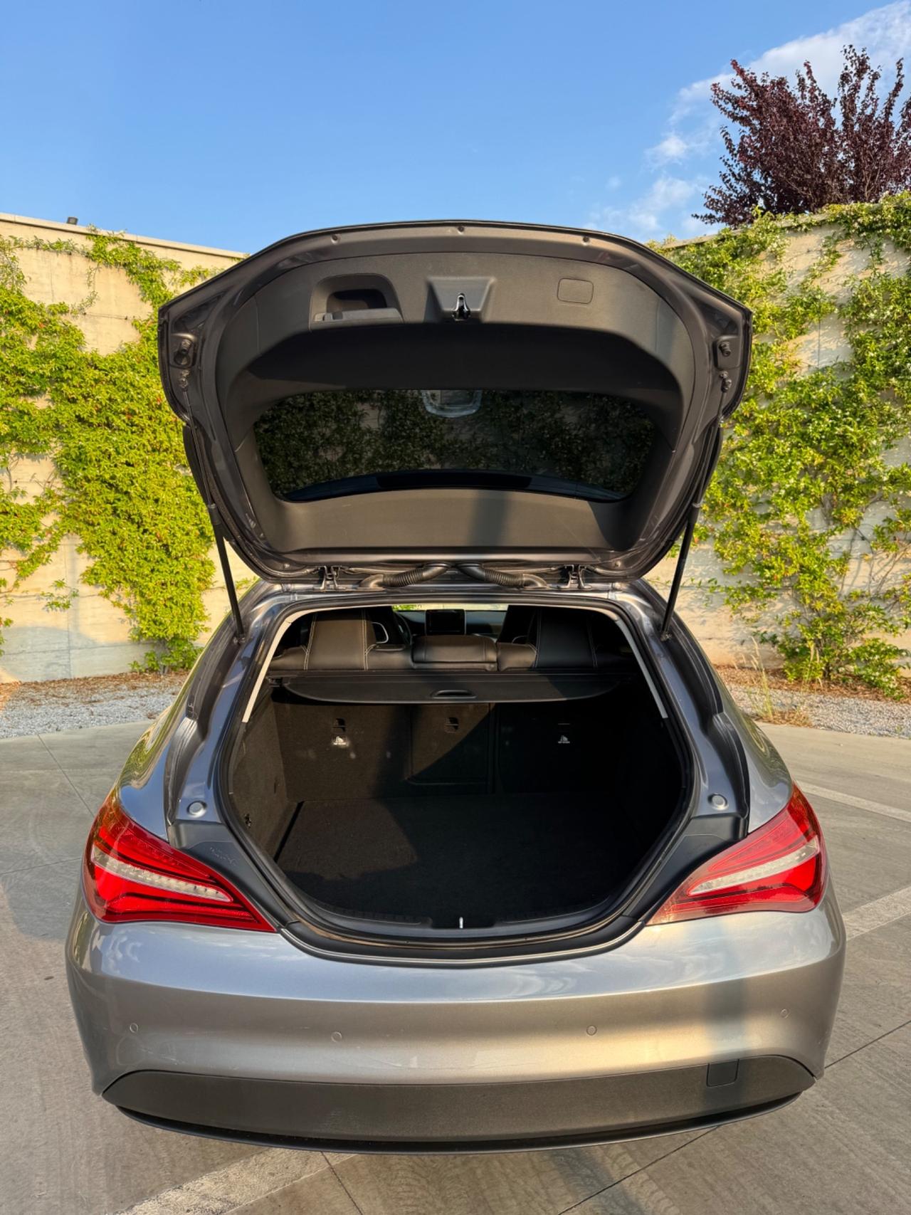 Mercedes-benz CLA 180 d S.W. Automatic Premium