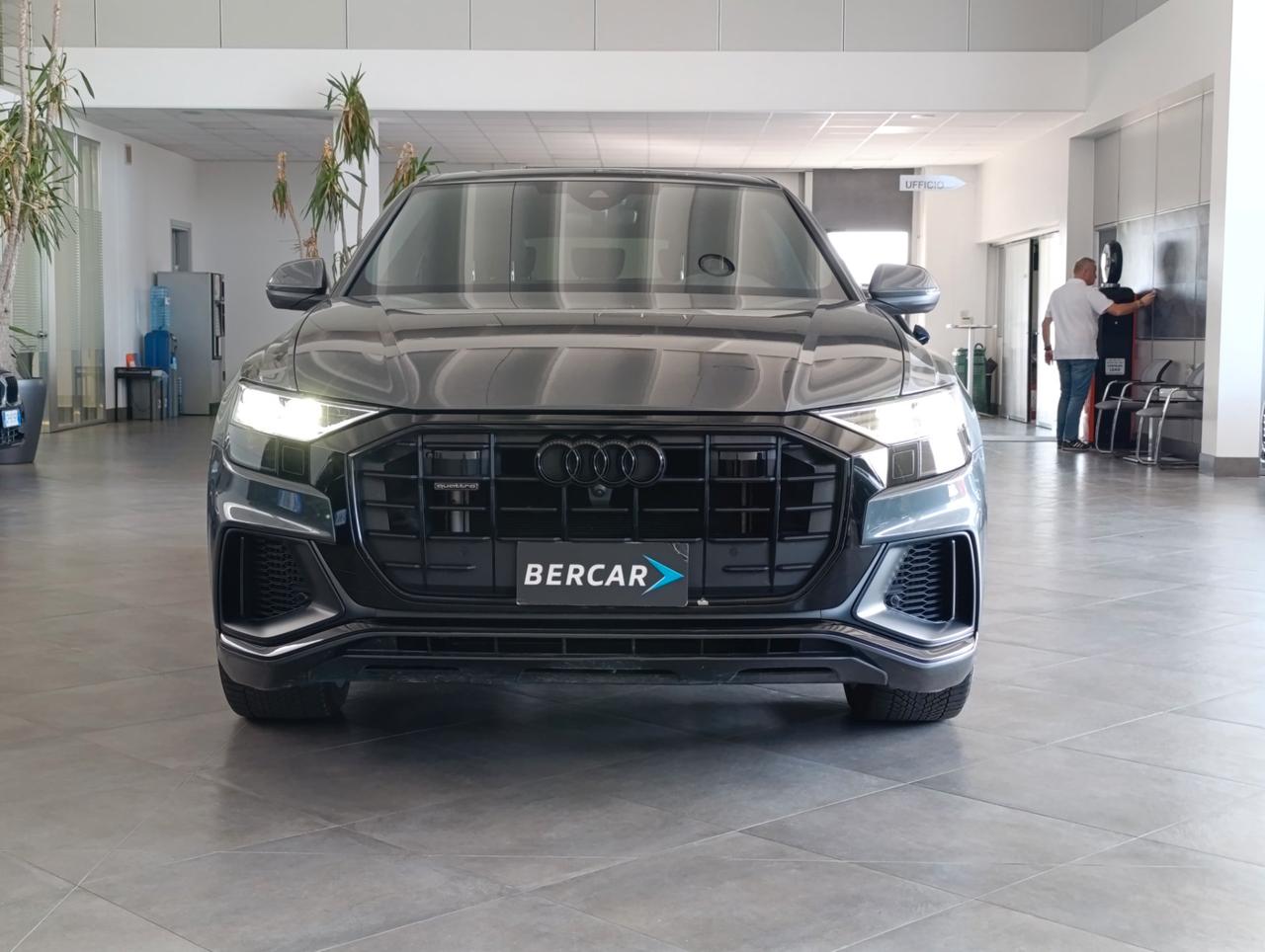 Audi Q8 55 3.0 tfsi mhev Sport quattro tiptronic