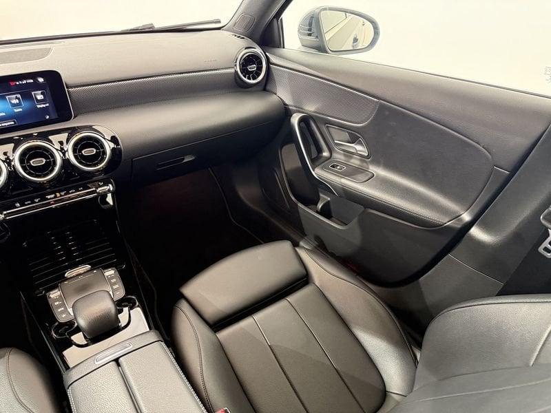 Mercedes-Benz Classe A A 180 d Sport auto