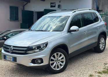 Volkswagen TIGUAN 2.0 TDI DPF 4MOTION SPORT & STYLE