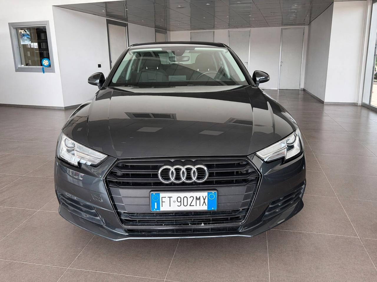 Audi A4 2.0 TDI 150 CV S tronic Business