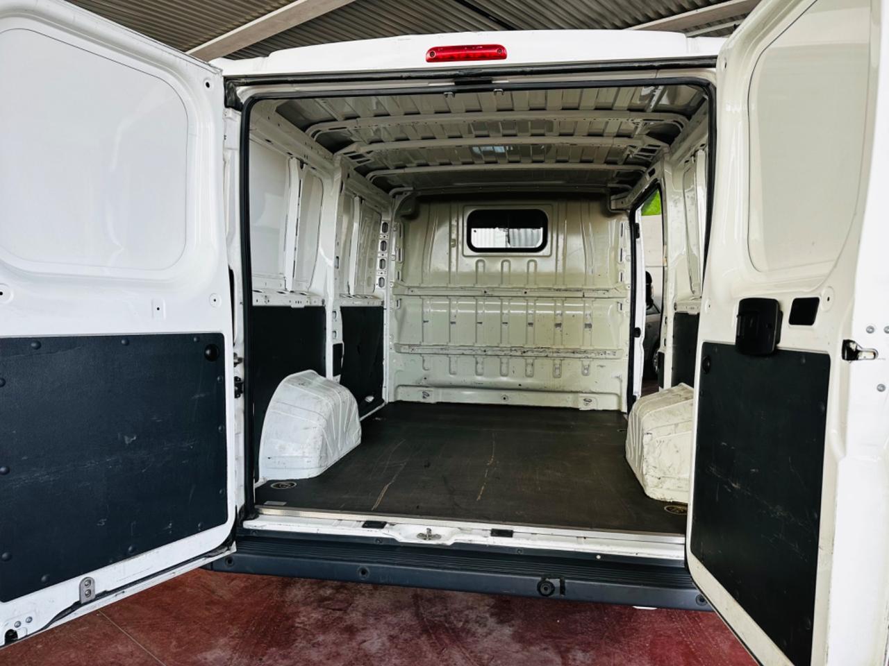 Peugeot Boxer 2.2 HDi 6Marce Furgone