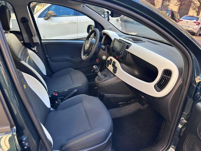 FIAT Panda 1.0 FireFly S&S Hybrid Pandina Cross-Navi-Carplay