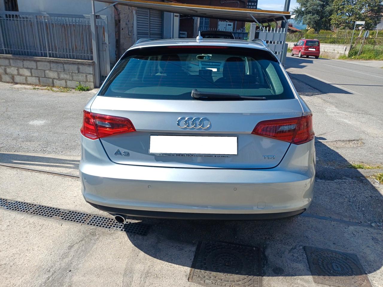 Audi A3 SPB1.6 TDI diesel S tronic Ambition