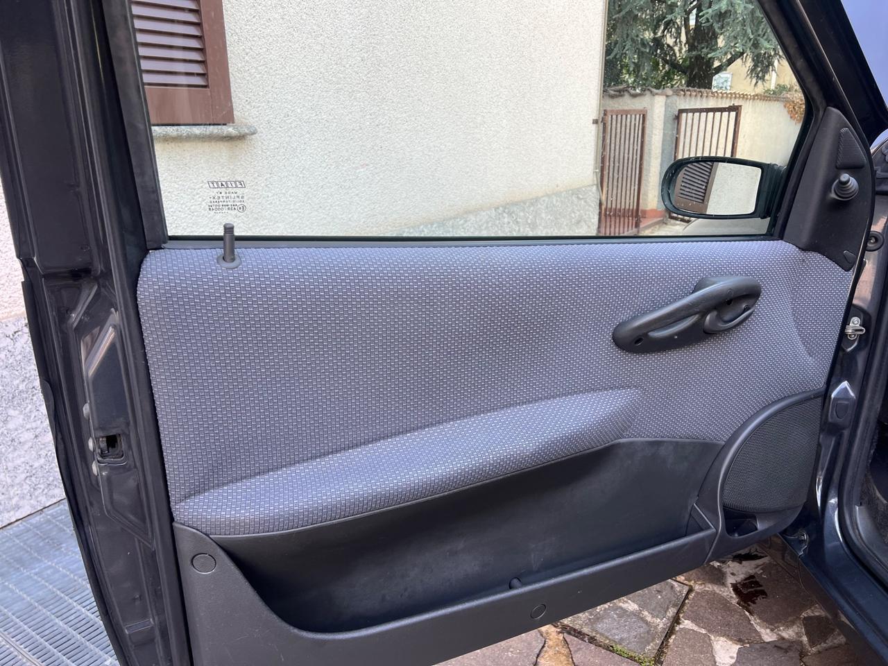 Fiat Punto 1.2i cat 5 porte ELX