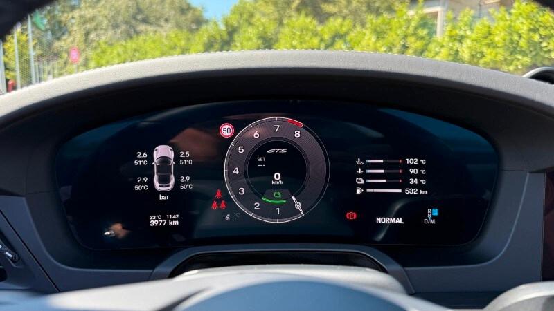 PORSCHE 911 (992) 911 Targa 4 GTS