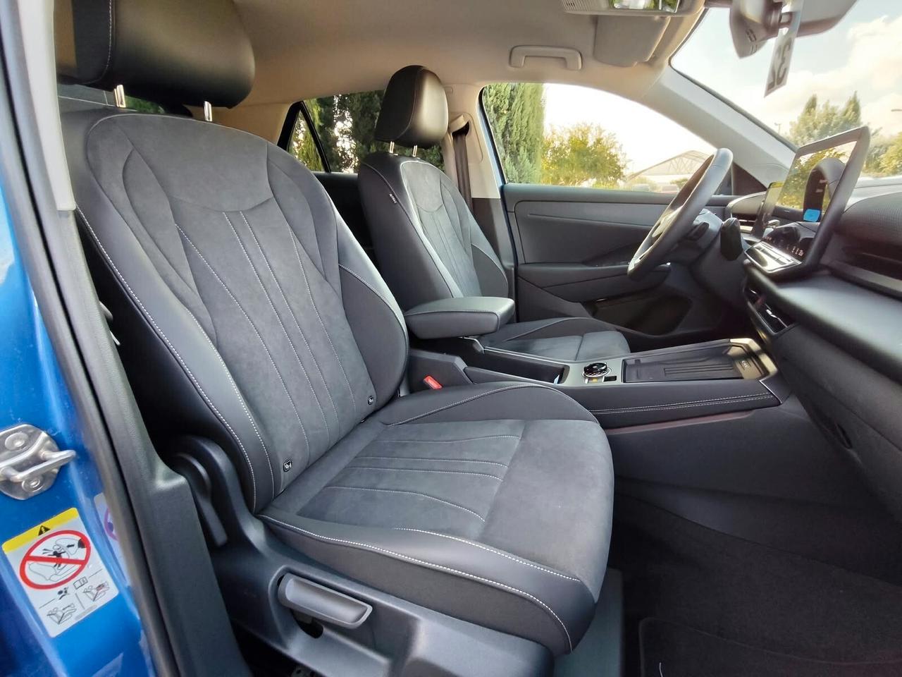 Volkswagen T-Roc 1.5 eTSI ACT 150 CV DSG Style