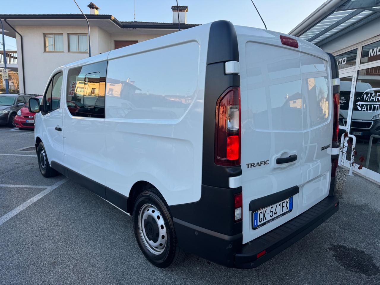 Renault Trafic 150CV L2 DOPPIA CABINA NETTO!!